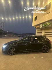  2 سيات ليون (( مميزة )) أوتمااات