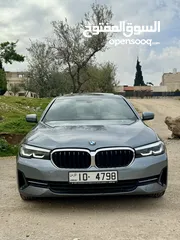  8 BMW 520 2022