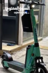  1 سكوتر اخضر تايلر بسعر حرررق