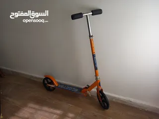  2 سكوتر أطفال للبيع بحالة ممتازة
