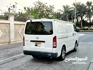  9 TOYOTA HIACE CARGO VAN-2016