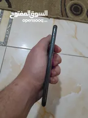  4 آيفون 11 برو ماكس