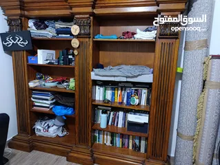  1 مكتبة للبيع