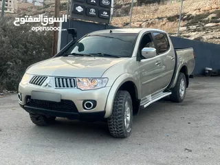  1 ميتسوبيشي هنتر نخب