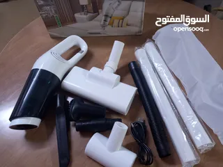  1 مكنسة كهربائية لتنظيف العفش والسيارة