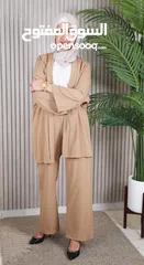  1 يا بنات، جهّزوا حالكم لأرهب طقُم ممكن تلبسوه هالصيف! طقم 3 قطع: بشت أنيق، بنطلون جيب كالوت وتشيرت