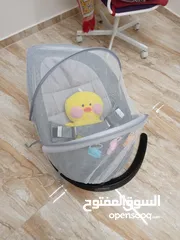  1 كرسي اطفال جديد غير مستعمل مع ناموسية