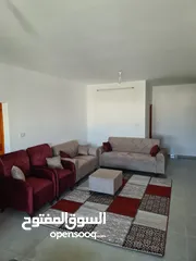  1 طقم كنب 7 مقاعد مستعمل بحالة جيدة