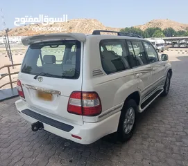  16 للبيع او البدل بما يناسب لاند كروزر VXR موديل 2006 خليجي بهوان من المالك الثاني جير خارطة