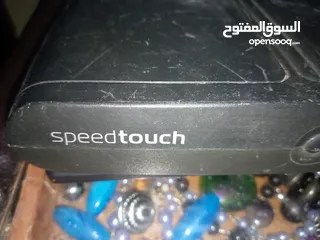  21 فاكس قديم و تلفونات وراوترات  وانظمة اوديو قابل للبدل باي شيء من اي مجموعه