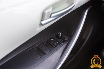  21 Toyota Corolla 2020 hybrid
