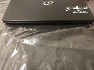  6 لابتوب Fujitsu الماني معالج i5 بسرعة 3.200GHZ مع 8GB ram و 500GB مساحة بسعر مغري