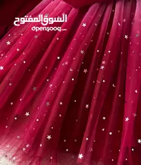  3 فستان لون خمري