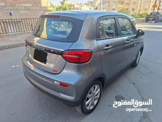  4 ليب موتور للبيع بسعر مغري لسه السياره بحاله الوكاله الجيلاتين بعده على الكرسي
