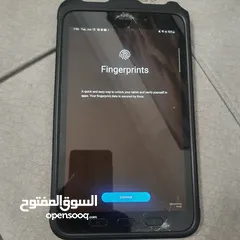  7 تابلت 64 جيجا تخزين و 4 رام  شغال بدون مشاكل التتش مشعور لكن شغال و القلم بيشتغل بركبله خط و ذاكره