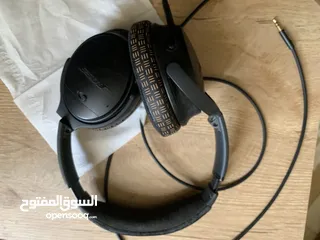  4 Urgent Sale BOSE QC35 SERIES 2