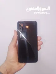  1 هاتف هواويy9sشبه جديد للبيع او للبدل قابل للتفاوض