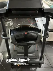  2 للبيع جهاز مشي و تكسير دهون كهربائي (Treadmill) من شركة WORLD FITNESS - بحالة ممتازة
