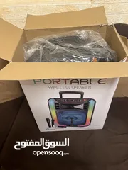  4 سماعة حفلات BT Speaker .. 15 inch  لا سلكية .. جديدة جدا استعمال مرة واحدة فقط . التواصل عبر الواتس