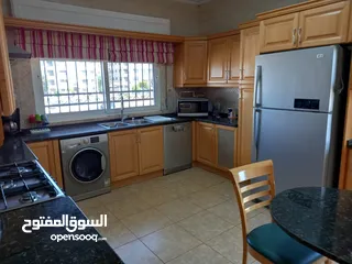  9 شقة مفروشة للإيجار في دير غبار ( Property 39076 ) سنوي فقط