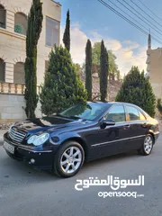  3 مرسيدس c200 بحالة الوكاله