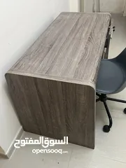  2 مكتب وكرسى