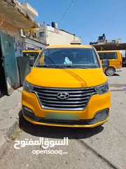  1 هونداي H1 باص عمومي