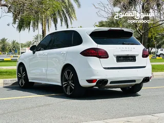  7 Porsche cayenne GTS GCc 8 cylinders 2013