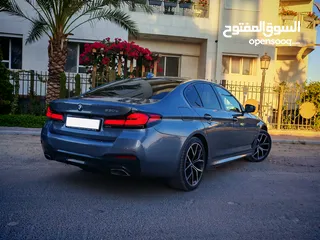  4 BMW 530e Kit M لا تحتاج الي نوع من الصيانه