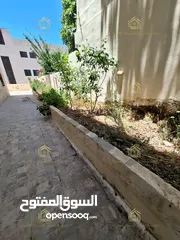  2 شقة مميزة - ضاحية الرشيد - 3نوم1ماستر - 190م - ترس خارجي واسع - قرب الخدمات