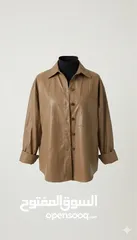  18 ملابس مستعمله بحاله جيده كلها ماركات عالميه باسعارر مناسبه جدا