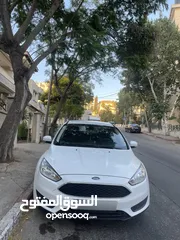  6 FORD FOCUS
