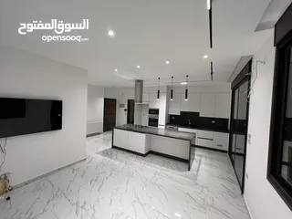  9 شقة  ارضي مفروشة جزئي - 1 غرفة نوم 1 و 2 حمام نظام امريكي للايجار  - دير غبار