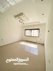  9 شقة سوبر ديلوكس - حي الصحابة - 3نوم 1ماستر - 184م - قرب الخدمات العامة