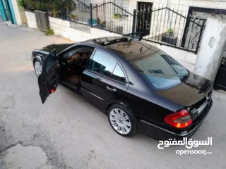  7 مرسيدس E200