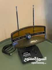  20 تلفزيونات مميزة عدد 2 وانتينات للتلفزيونات قديمة عدد 3. لطفا اقرأ الوصف.