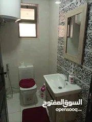  22 شقة مميزة للبيع