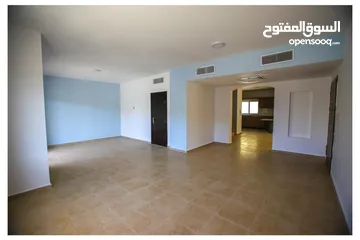  4 عدد 2 فيلا مميزة من طابقين، متلاصقة ، ضمن كومباوند Two adjacent villas in a gated community