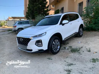  2 سنتافي 2019بالرخصة ركاب 6+1دهان شركة عداد 45الف فل فل اضافات ومواصفات ماتور 2000_ديزل امكانية البدل