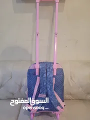  3 شنطه مدرسيه جديده