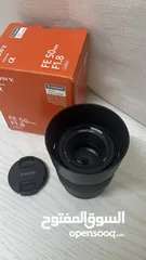  4 عدسة سوني 50mm جديده تم الاستخدام مره واحده فقط