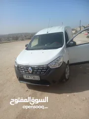  2 رينو فان بحاله الوكاله