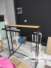  3 طاولة عرض منتجات (ملابس ، اكسسوارات)