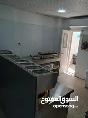 4 سوبرماركت مجهز بالكامل + مطبخ وجبات سريعة في منطقة حيوية سكني وتجاري بعبدون الشمالي