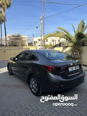  6 Mazda zoom 3 2018