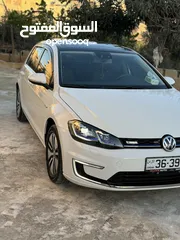  6 Volkswagen E-golf 2019