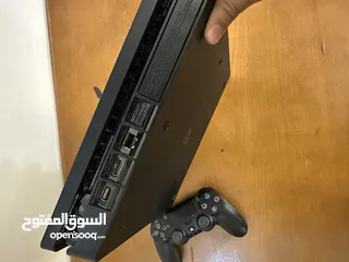  4 جهاز بلايستيشن فور سليم مستعمل مسكر لزقة وكالة