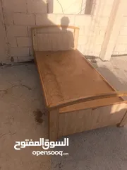  3 تخت مفرد خشب تقيل مستعمل للبيع 25