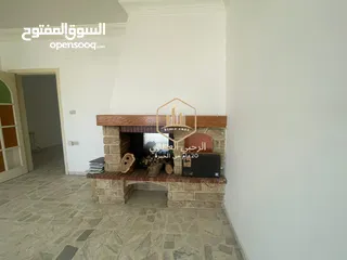  3 شقة / للايجار / 3نوم / مطلة / الجاردنز