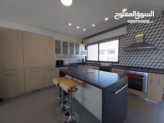  8 شقة للايجار في الشمساني  ( Property 36614 )-174916802